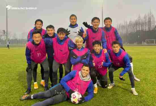 申花中方教练:每天跟崔康熙交流 二阶段将演练战术